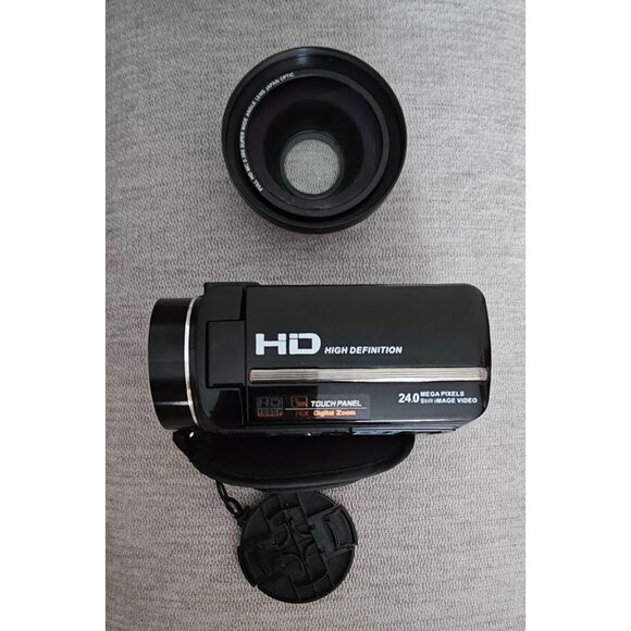 Digital Video Camera 240MP HD 1080P 16X Zoom with Lens Cover and 38X Macro Lens - Picture 1 of 6